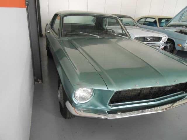 67 aqua mustang 014.JPG