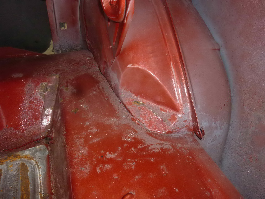 Kofferraum rechts.jpg