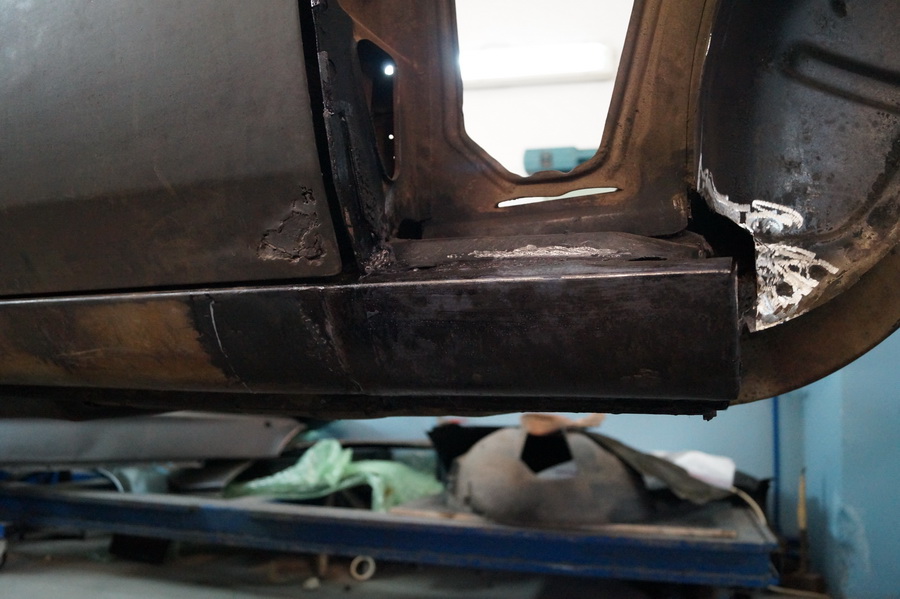 09 2015-08-26 07-17-19 Mustang Karosseriearbeiten_Bildgröße ändern.JPG