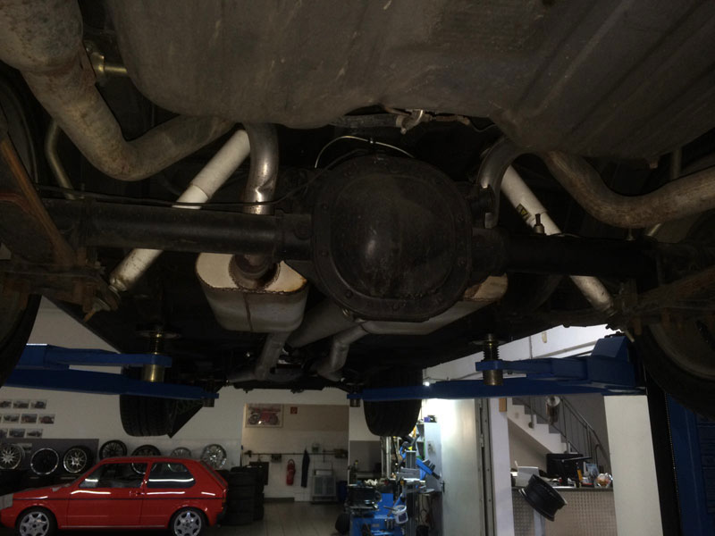 Mustang_Hinterachse1.jpg