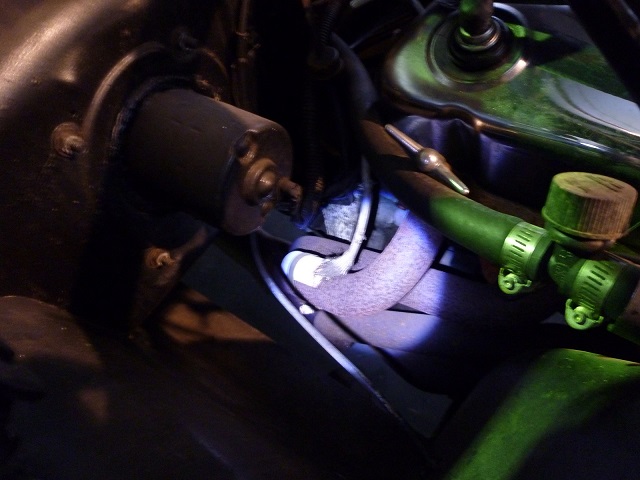 4) Eine Art Schlauch vom Verganser zum weiteren Verlauf des Krümmers