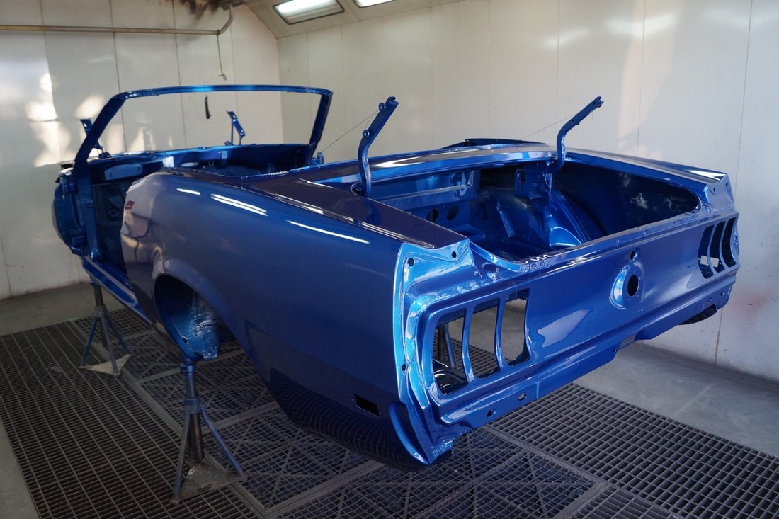 2016-03-22 16-33 Convertible in Lackierkabine 1.jpg