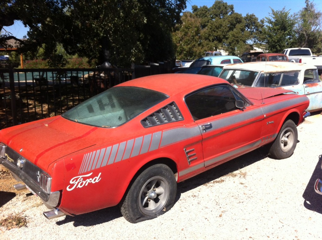 1965 Fastback 105.jpg