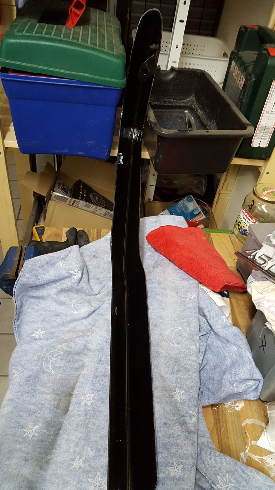 Stossstange von innen versorgt...