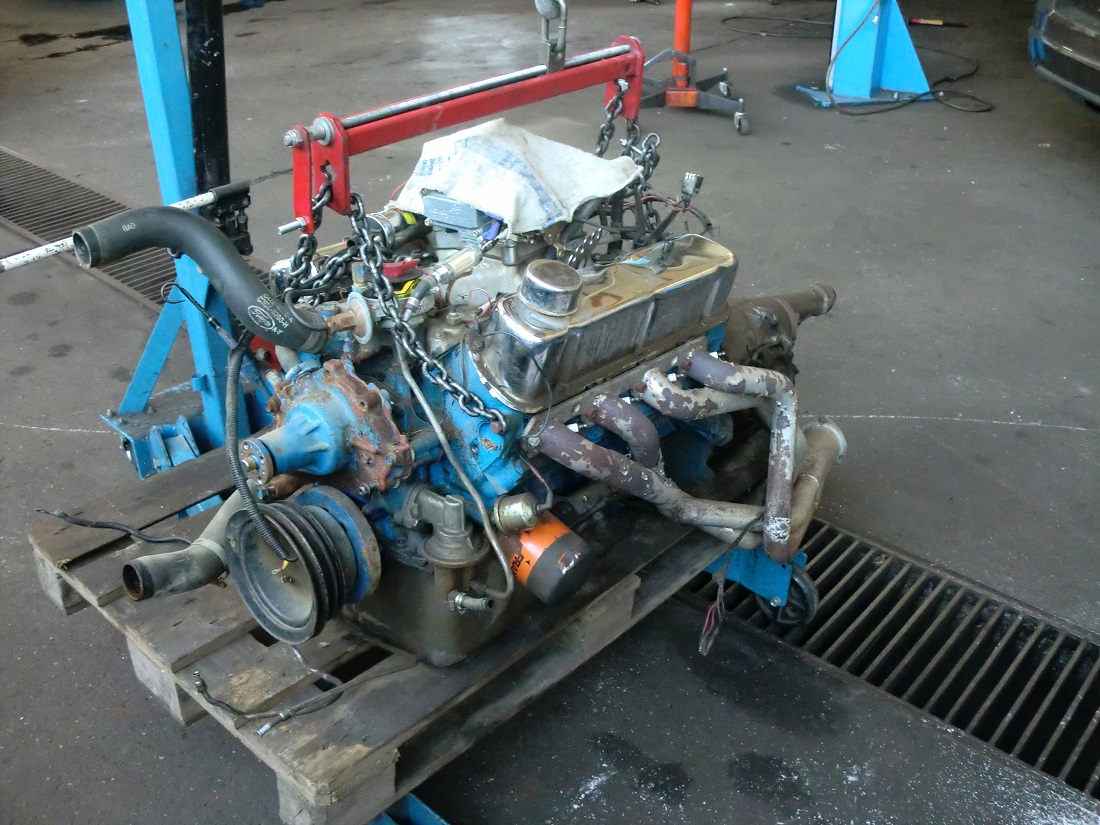 Motor/Getriebe raus
