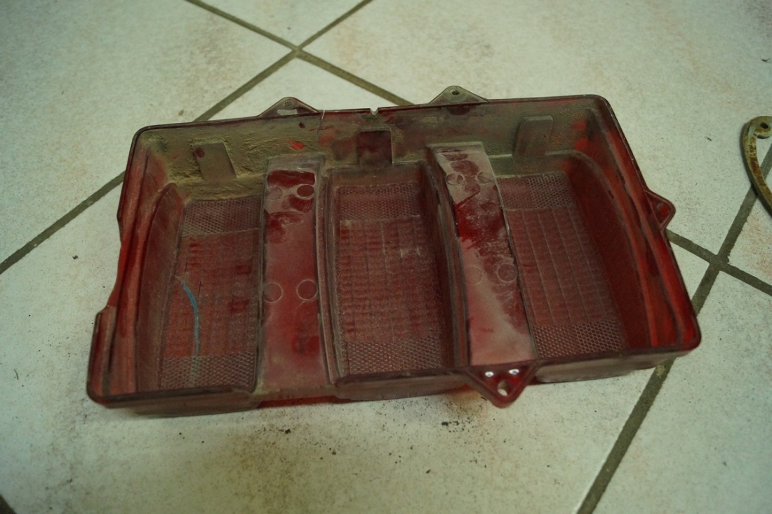 2018-02-02 23-24 Mustang 1969 Rücklichtgläser 7.jpg