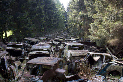 Autofriedhof-474x316-707c5e7328fd8c04.jpg