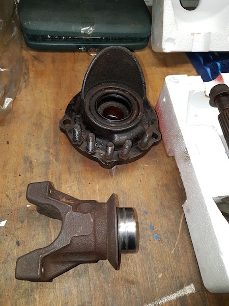 Pinion Retainer.jpg