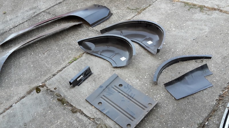 2018-10-06 14-40 1969er Mustang Reparaturbleche 1.jpg