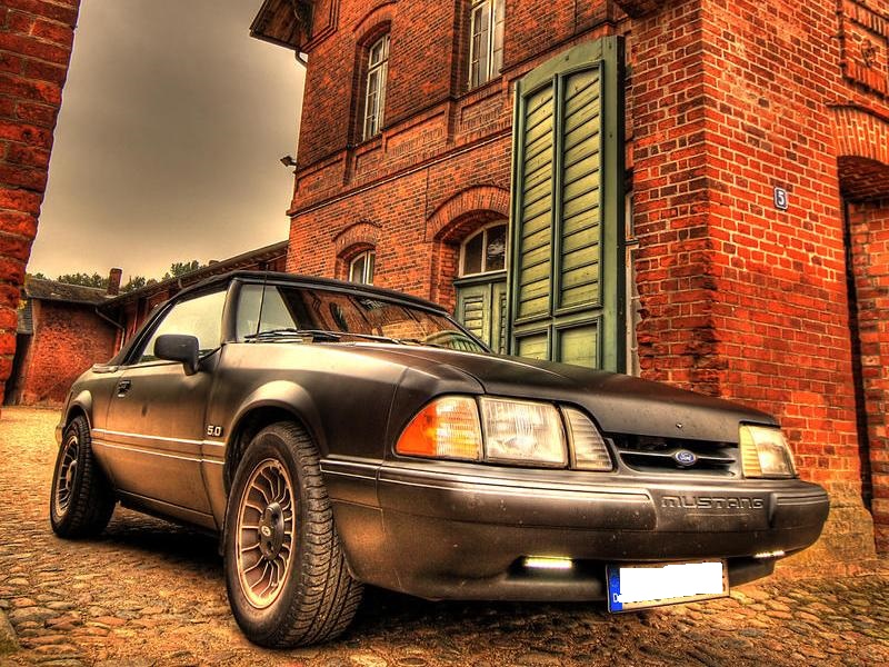 88er Mustang.jpg
