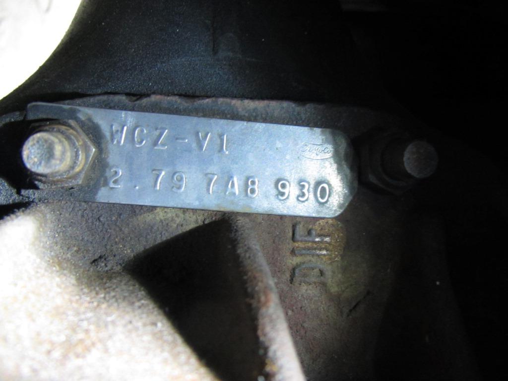 Metallfähnchen Hinterachse.JPG