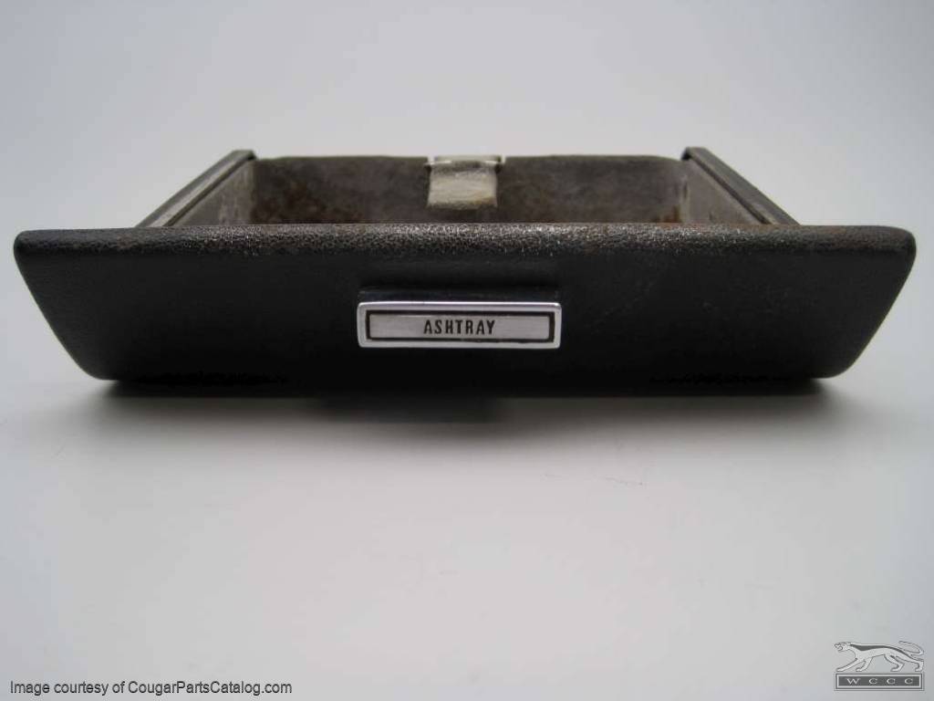d0zz-6504821-a1-1028.jpg