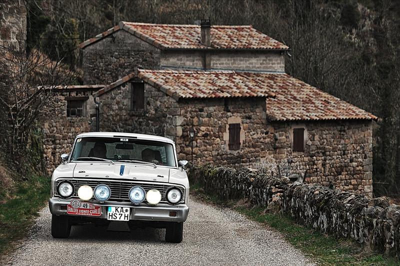 DSC_2072_ret2 (Medium).jpeg