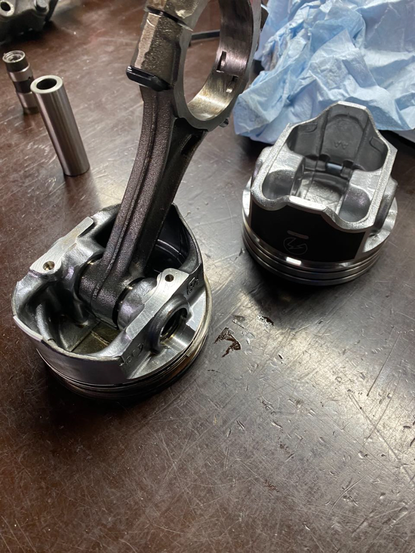 kolben unterseite rechts sealed power