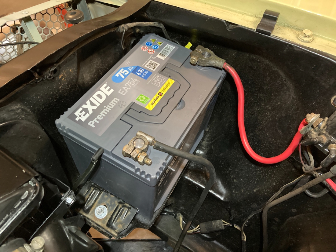 Batterie-Exide Kopie.JPG