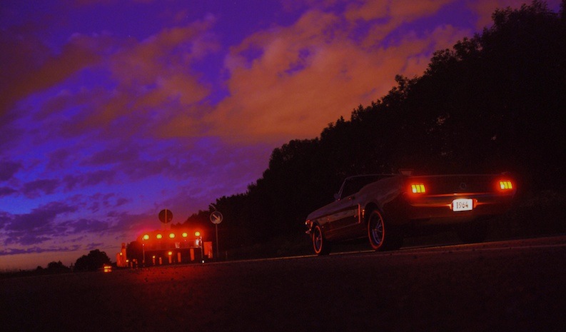 Mustang@nightV4 Kopie.jpg