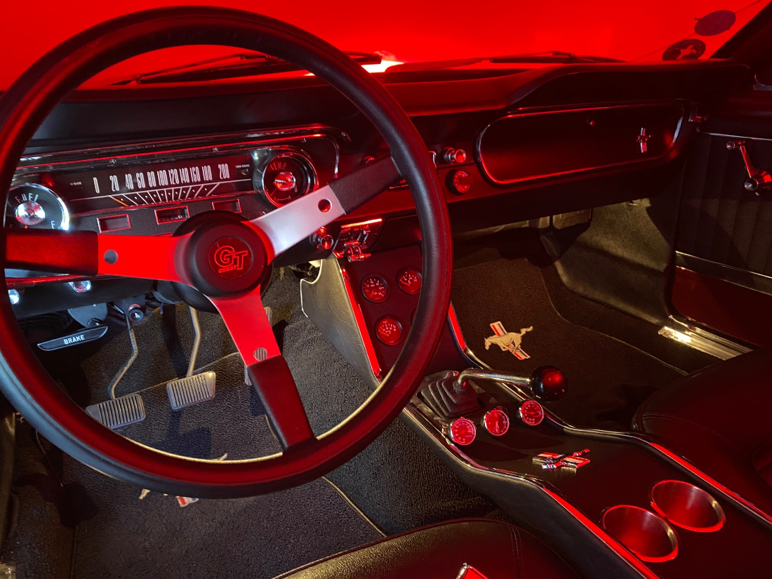 Dashbord Mustang 64