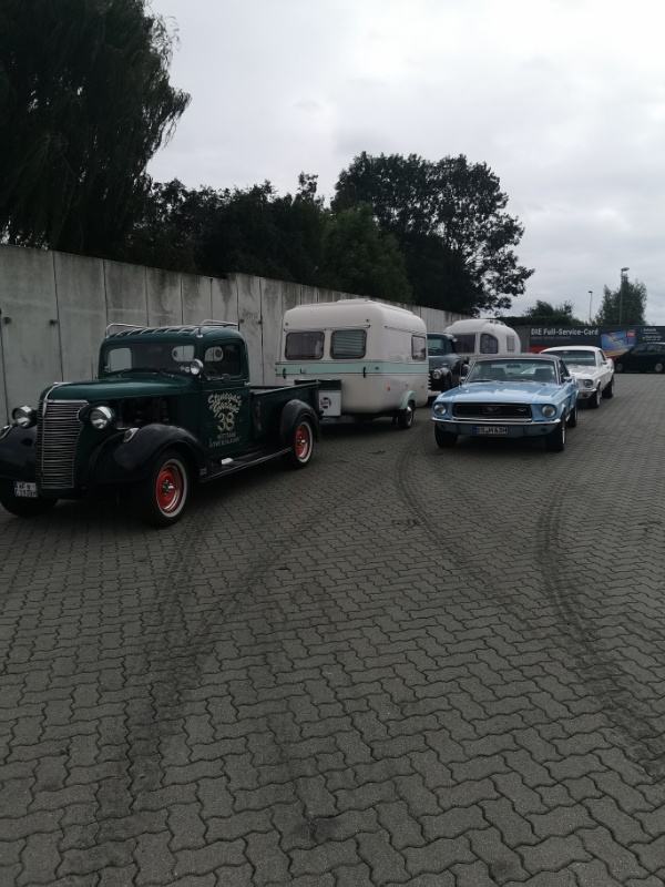 Wie eine Rumänische Reisegruppe losgezogen