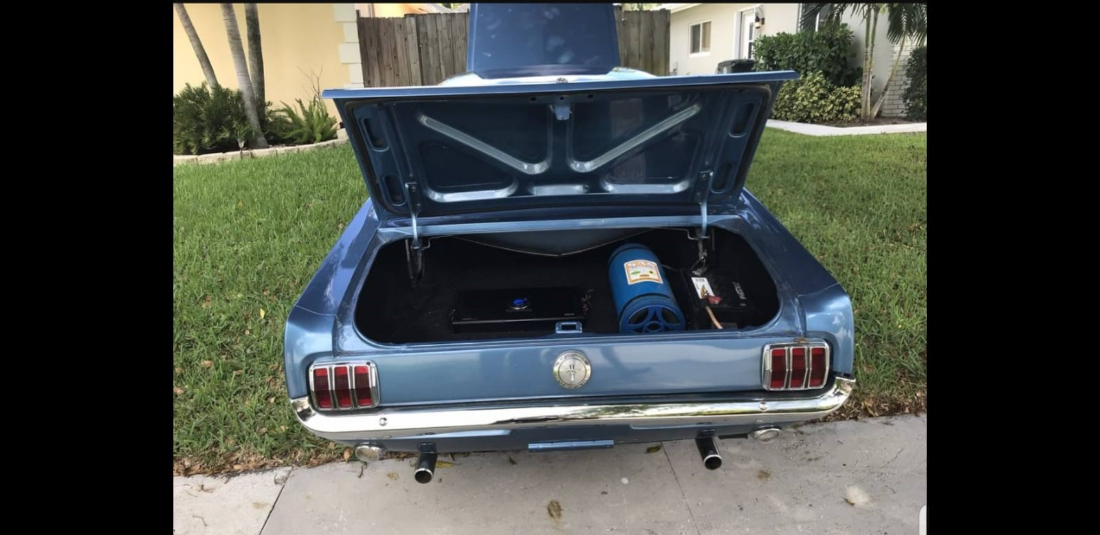 Mustang_1966_06.jpg