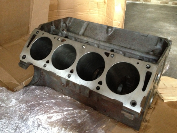 428 CJ Motorblock