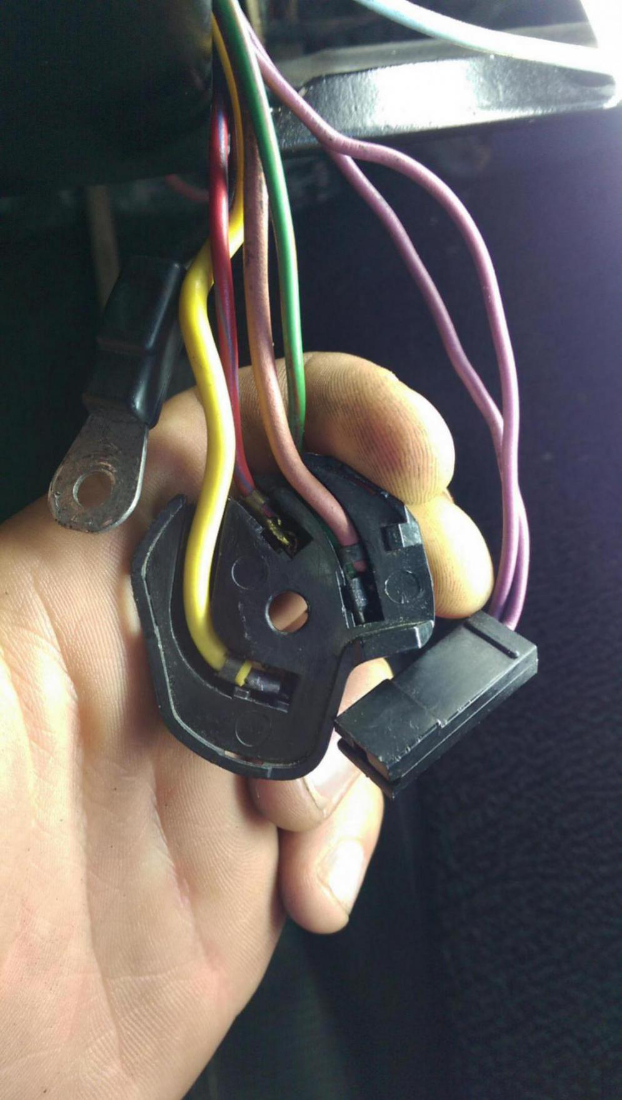 1967 Mustang Lila Kabel verbrannt.jpg