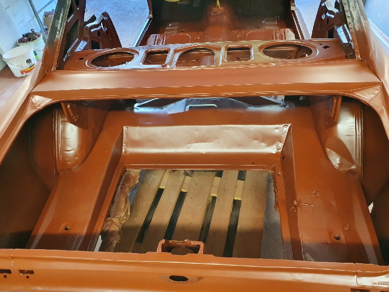 2K Epoxy mit aktivem Rostschutz