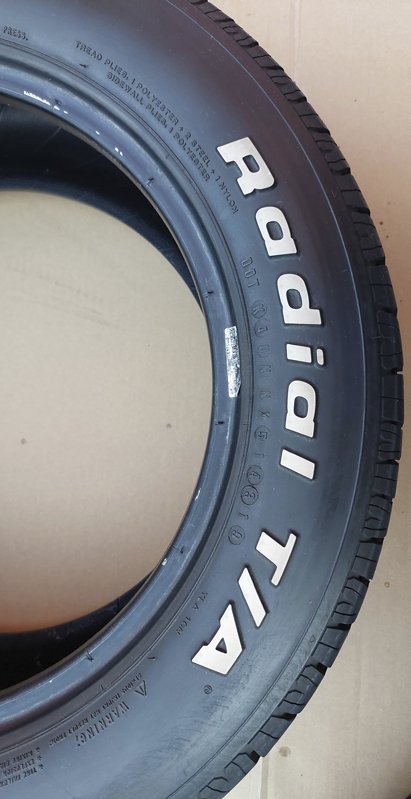 Reifen 205/60 R15 mit 4,8-6,7 mm Restprofil