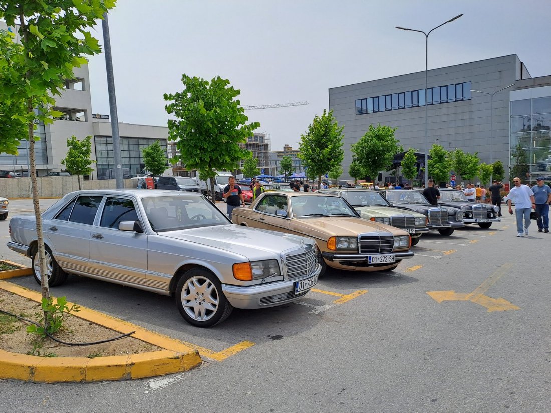 2023-06-24 11-56-52 Oldtimer Susret Prizren.jpg