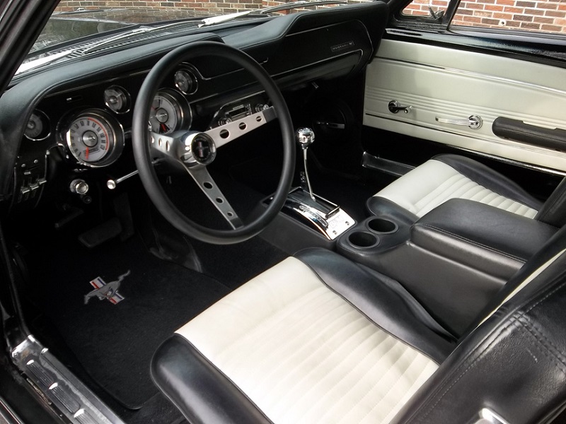 Mustang Cpe 1967 Black_1147_12.jpg