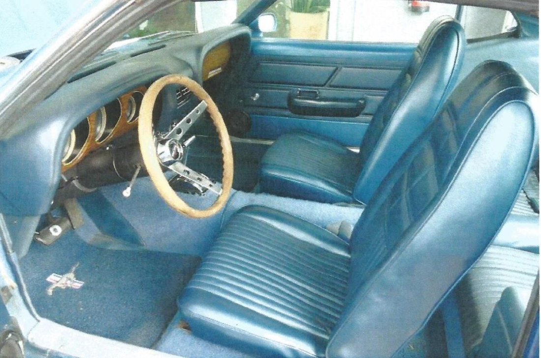 Interior.jpg