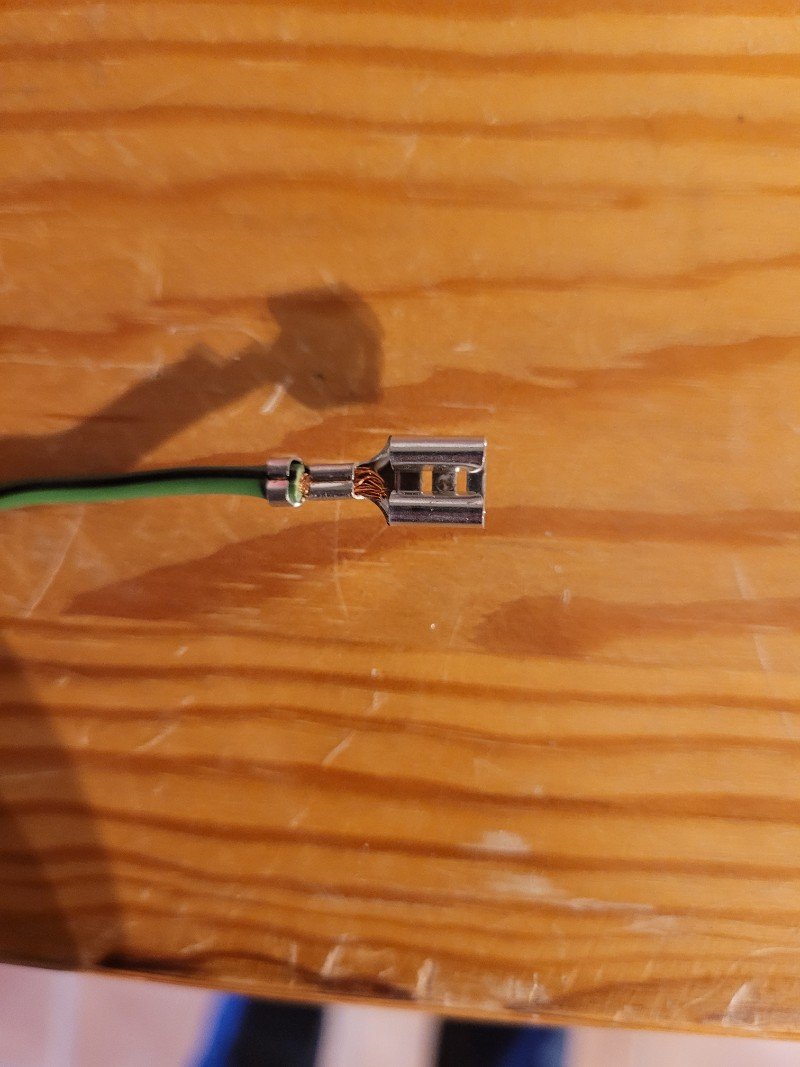 Stecker[1].jpg