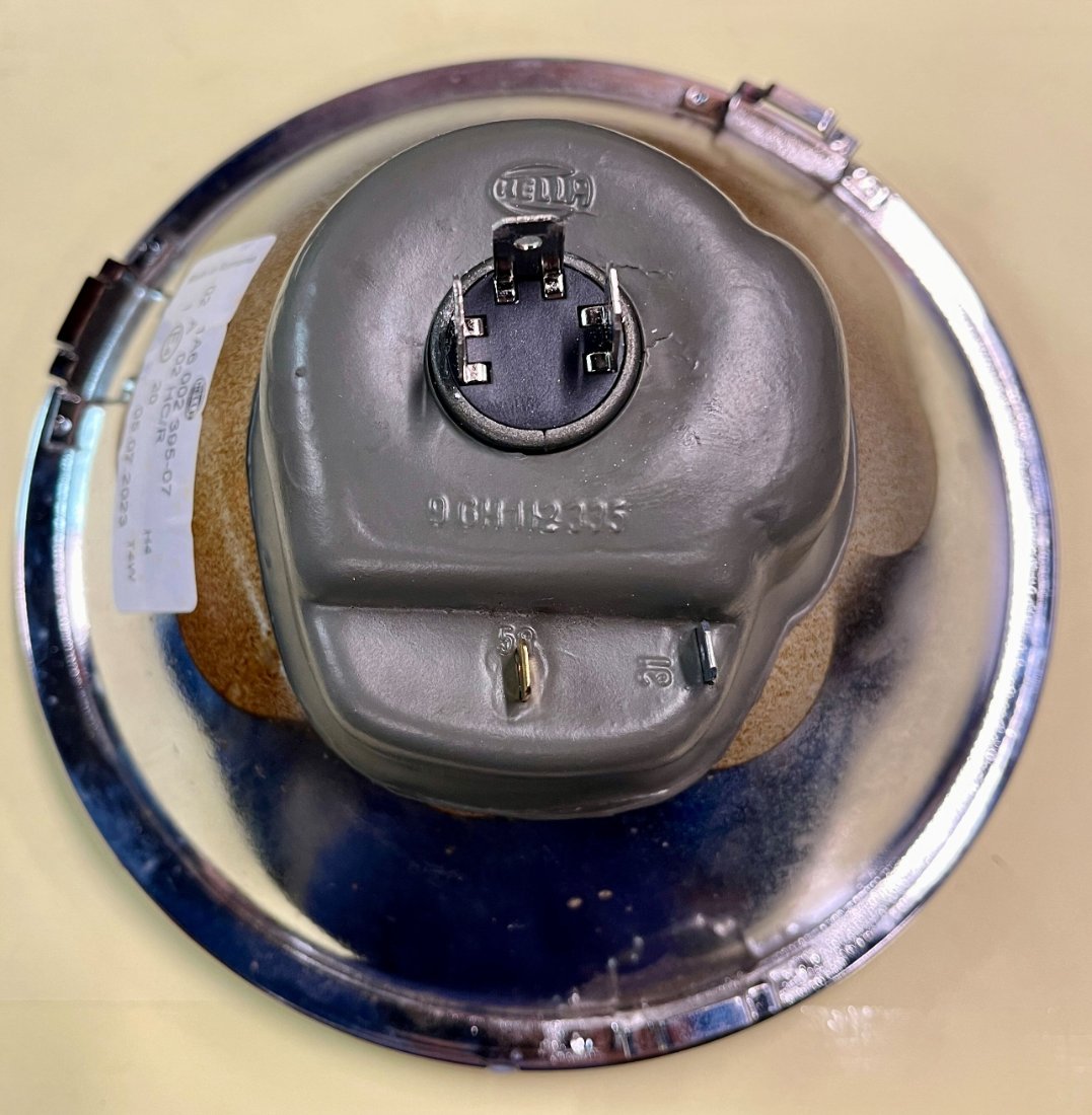 H4 LED (4).JPG