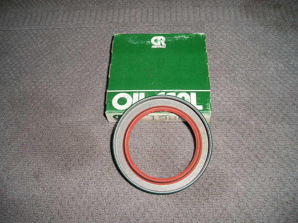 Ford65_73_Simmerring_Ölpumpe_Ford_C4_C6_Getriebe_5.JPG