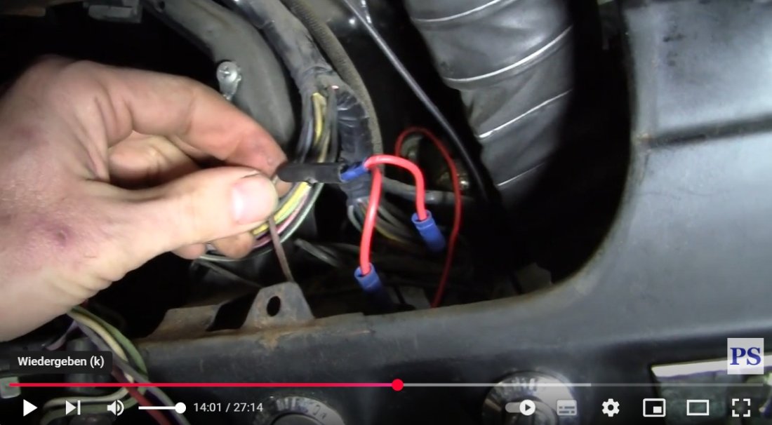 Plus Anschluss am Zündschloss.jpg