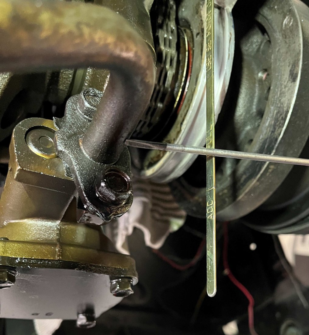 Motoröl Niveau (3).JPG