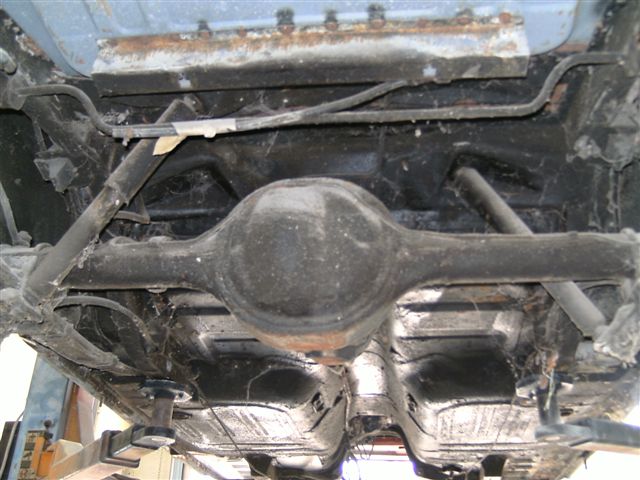 mach1 unterbod.jpg